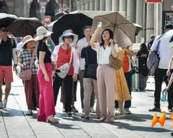 📉游客太多不是福？意大利城市被“挤爆”，佛罗伦萨考虑收门票！