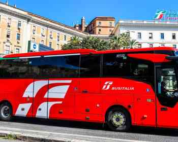 🚍通勤党狂喜！米兰出发的“奔驰级”大巴上线了！