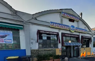 普拉托老牌糕点店易主华人！不换招牌不裁员，还把营业时间延长到深夜