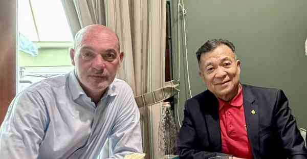 意大利意中交流协会到访威尼斯千年玻璃名企，推动传统工艺来华发展