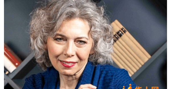 从权力中心到靠领救济食物为生，前意大利众议院议长皮维蒂的人生沉浮录