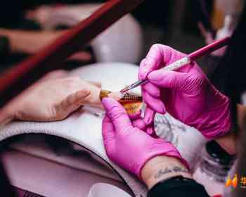 在美甲店也可能感染HIV？专家提醒这些工具最危险