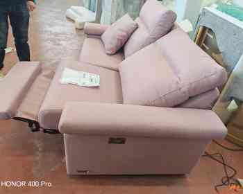 沙发工厂招车工数名，不会可学，有独立房间，生活条件好，工厂连