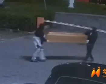 巴基斯坦男子自曝“帮忙抬棺材”！揭开普拉托华人的势力争斗