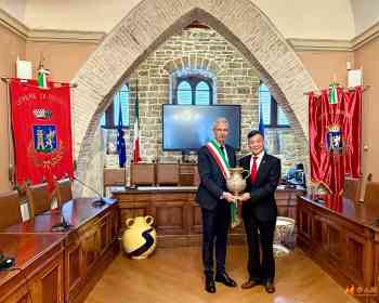 意大利德鲁塔：千年陶瓷之都，奏响中意合作新序曲