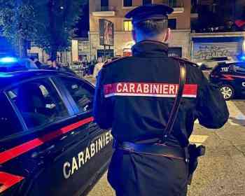 “肮脏的中国人”骂声中20岁小伙被打进医院，西西里发生仇恨袭击