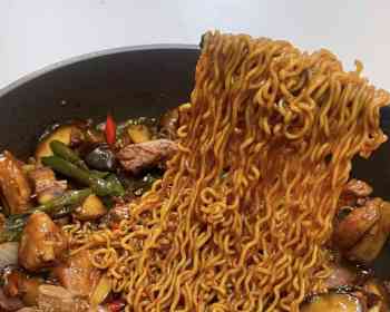 这个简直就是米饭杀手！！家庭版鸡公煲！