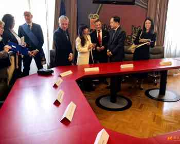 隔山海，心相连：海外侨胞与祖国的双向守望