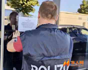 便衣警察潜伏暗访，普拉托华人酒吧给学生卖酒被抓个正着