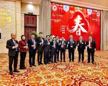 意中文化交流与发展中心主席张长晓列席山东两会并建言献策