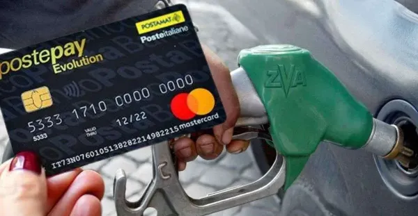 加油后Postepay卡里钱突然回来了？网友：原来不是系统出错！