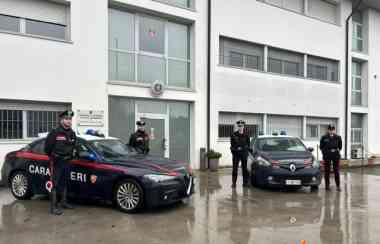 连续两次被驱逐拒不离境！意大利28岁华人小伙这次被“硬核”押送遣返
