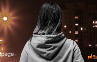 82岁非法出租车司机骚扰女游客，眼镜摄像头拍下全过程