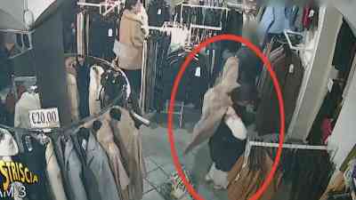 borseggiatrici negozi striscia.jpg