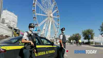 guardia finanza rimini-3-10.jpg