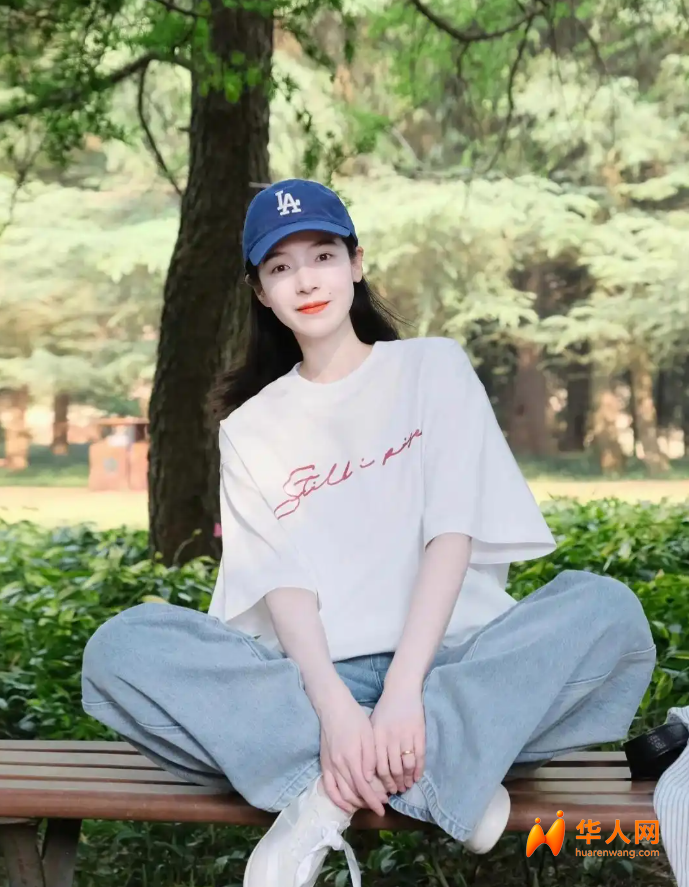 蓝帽子5.png