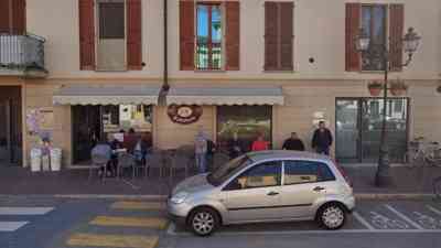 Il bar dove è avvenuta la tragedia. Da Google Maps.jpg
