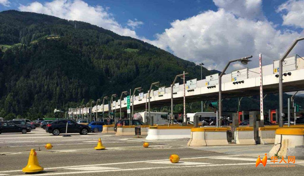 Autostrada-fonte_Canva-piemontetopnews.it_-1024x592.jpg