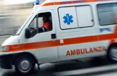 B_ambulanza-in-corsa-585x380.jpg
