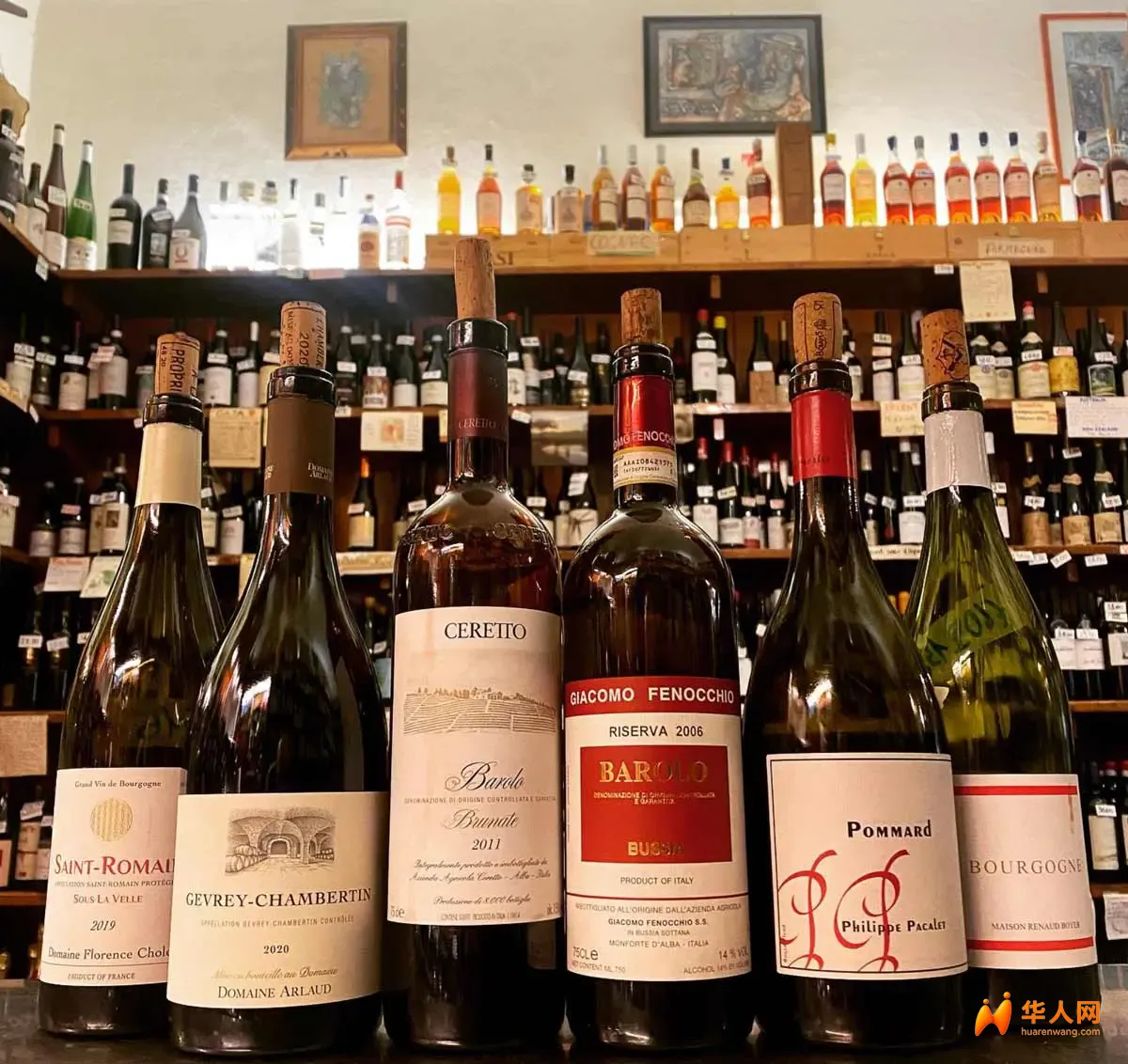 cantine-isola_bottiglie-alla-mescita-sul-banco-del-winebar-milanese.jpg.webp
