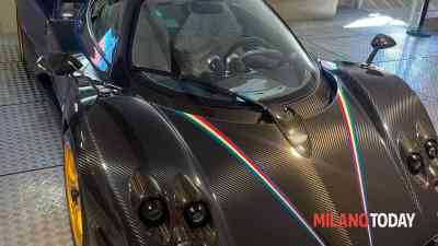 Sequestro supercar 12 milioni a Milano 2-2.jpeg
