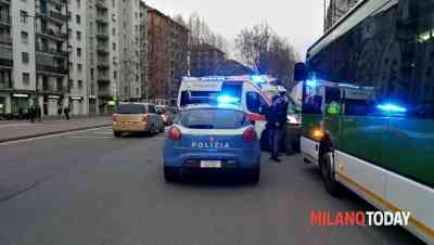lite stradale polizia ambulanza autobus-2.jpg