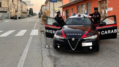 due-minorenni-nei-guai-simulano-rapina-e-botte-per-rincasare-in-ambulanza.webp