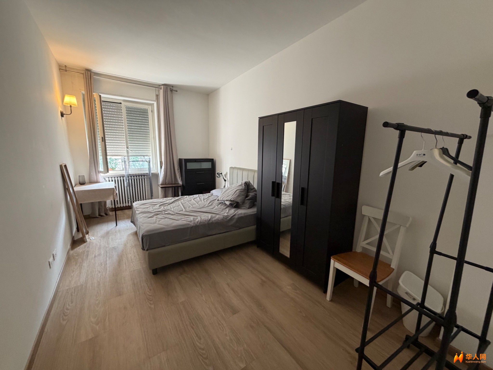 米兰Certosa附近有大房间（23平方）长期搭铺，小区安全