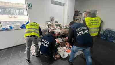 foto con logo 2-2.jpg