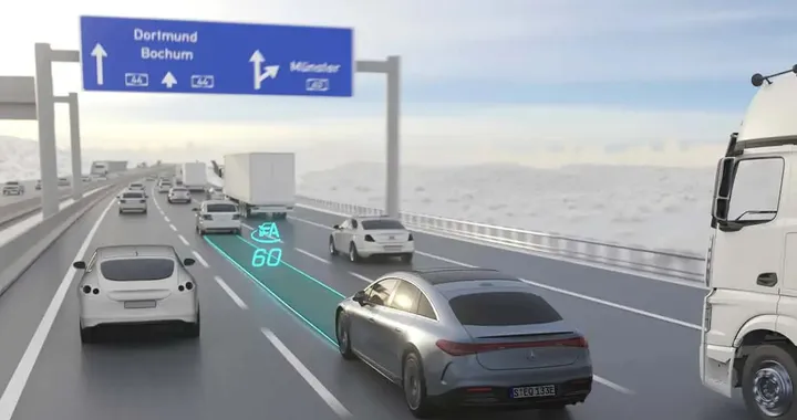 汽车直接被卫星“接管”？欧盟2030限速新规遭怒怼：高速上突然减速谁负责？